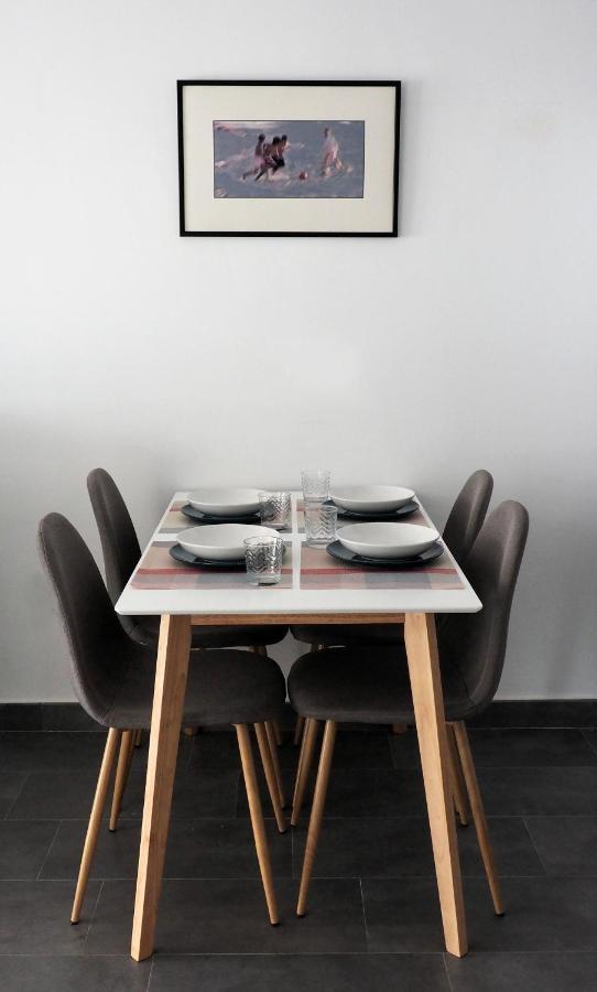 Caracol 5 By 7Escalones Apartment โรตา ภายนอก รูปภาพ