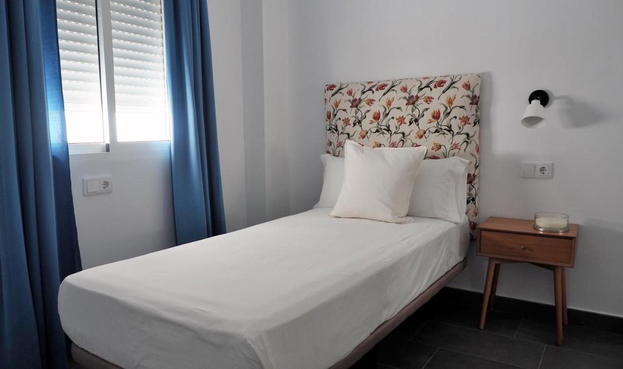 Caracol 5 By 7Escalones Apartment โรตา ภายนอก รูปภาพ